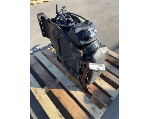 FREIGHTLINER Cascadia 126 DPF (Diesel Particulate Filter)