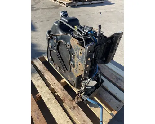 FREIGHTLINER Cascadia 126 DPF (Diesel Particulate Filter)