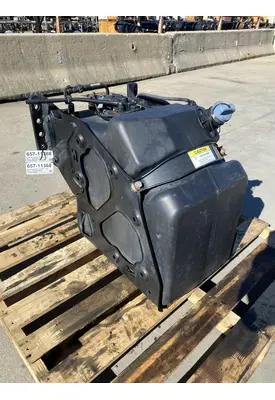 FREIGHTLINER Cascadia 126 DPF (Diesel Particulate Filter)