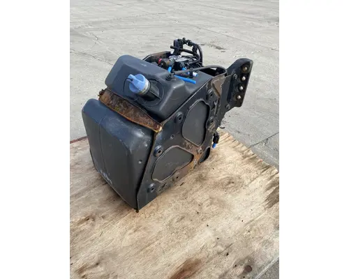 FREIGHTLINER Cascadia 126 DPF (Diesel Particulate Filter)