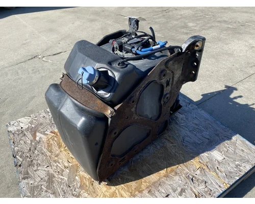 FREIGHTLINER Cascadia 126 DPF (Diesel Particulate Filter)
