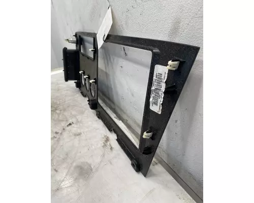 FREIGHTLINER Cascadia 126 Dash & Parts