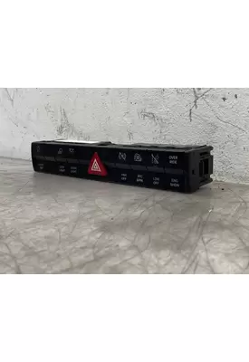 FREIGHTLINER Cascadia 126 Dash / Console Switch