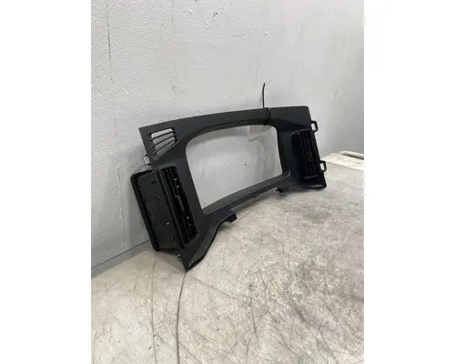 FREIGHTLINER Cascadia 126 Dash Assembly
