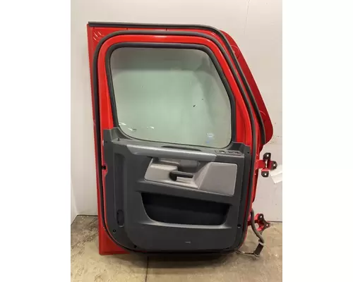 FREIGHTLINER Cascadia 126 Door Assembly, Front