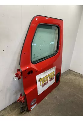FREIGHTLINER Cascadia 126 Door Assembly, Front
