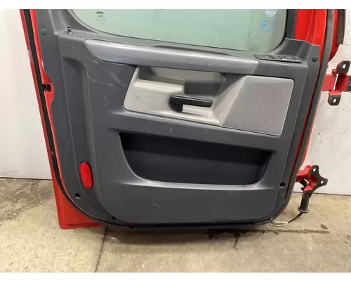 FREIGHTLINER Cascadia 126 Door Assembly, Front