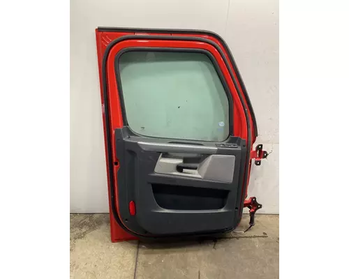 FREIGHTLINER Cascadia 126 Door Assembly, Front