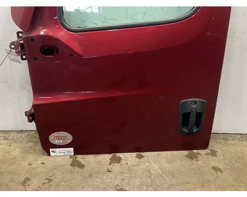 FREIGHTLINER Cascadia 126 Door Assembly, Front