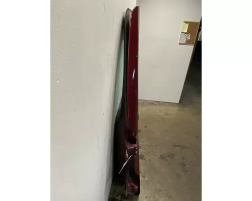 FREIGHTLINER Cascadia 126 Door Assembly, Front