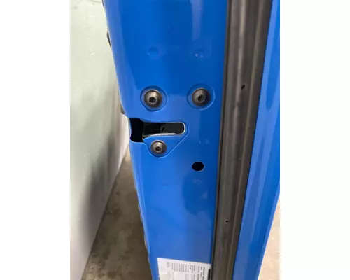 FREIGHTLINER Cascadia 126 Door Assembly, Front