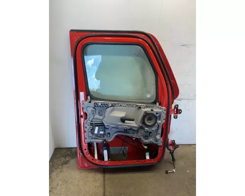 FREIGHTLINER Cascadia 126 Door Assembly, Front