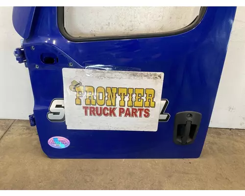 FREIGHTLINER Cascadia 126 Door Assembly, Front