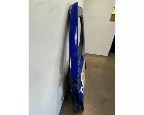 FREIGHTLINER Cascadia 126 Door Assembly, Front