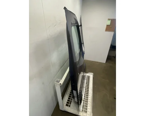 FREIGHTLINER Cascadia 126 Door Assembly, Front