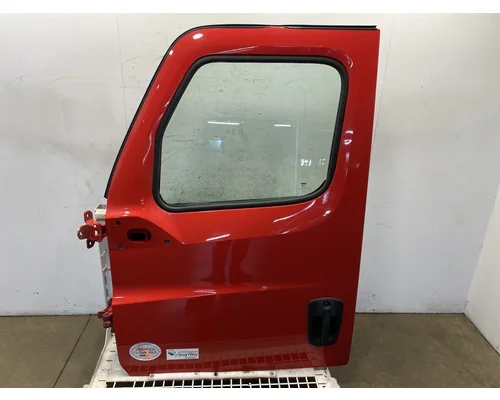 FREIGHTLINER Cascadia 126 Door Assembly, Front