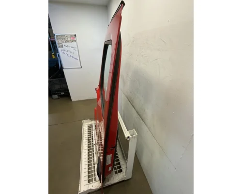 FREIGHTLINER Cascadia 126 Door Assembly, Front