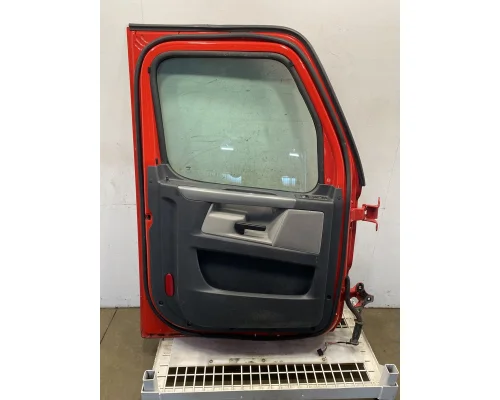 FREIGHTLINER Cascadia 126 Door Assembly, Front