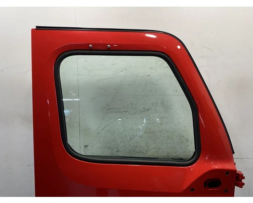 FREIGHTLINER Cascadia 126 Door Assembly, Front