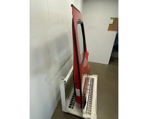 FREIGHTLINER Cascadia 126 Door Assembly, Front