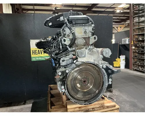 FREIGHTLINER Cascadia 126 Engine Assembly