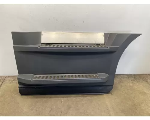 FREIGHTLINER Cascadia 126 Fairing
