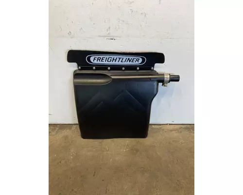 FREIGHTLINER Cascadia 126 Fender Extension