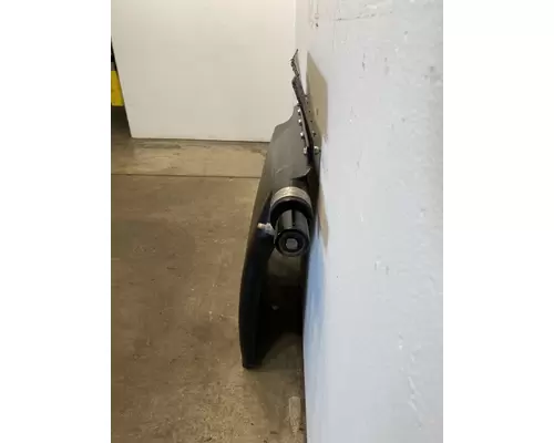 FREIGHTLINER Cascadia 126 Fender Extension