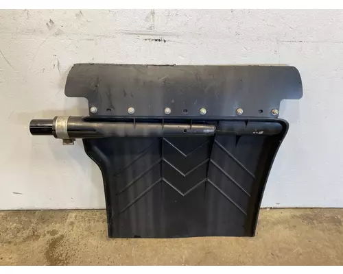 FREIGHTLINER Cascadia 126 Fender Extension