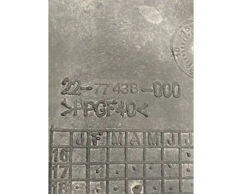 FREIGHTLINER Cascadia 126 Fender Extension