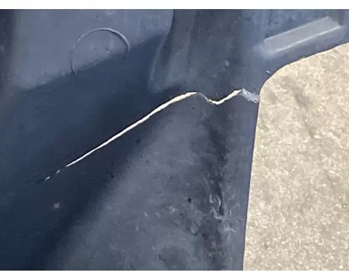 FREIGHTLINER Cascadia 126 Fender Extension