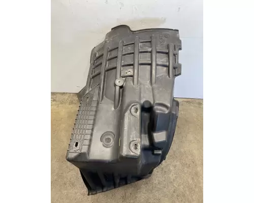 FREIGHTLINER Cascadia 126 Fender Extension
