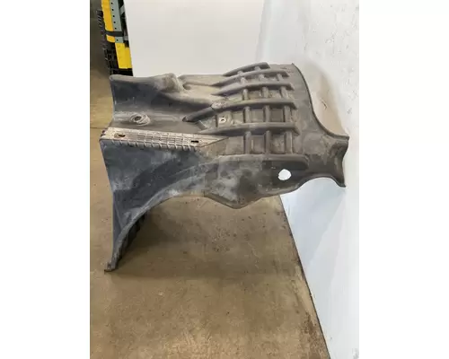 FREIGHTLINER Cascadia 126 Fender Extension