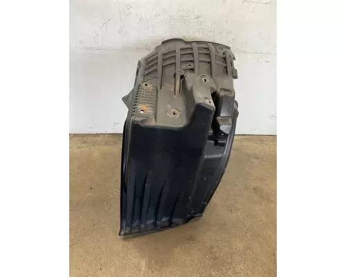 FREIGHTLINER Cascadia 126 Fender Extension
