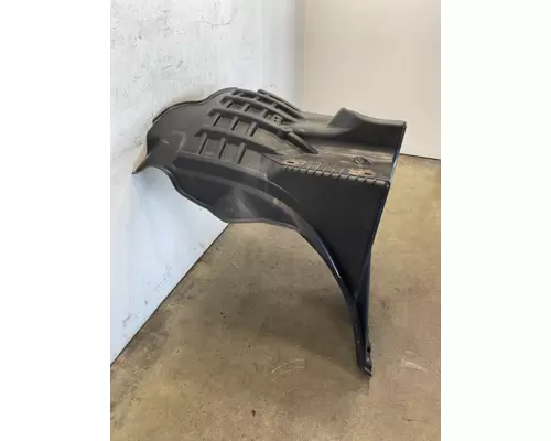 FREIGHTLINER Cascadia 126 Fender Extension