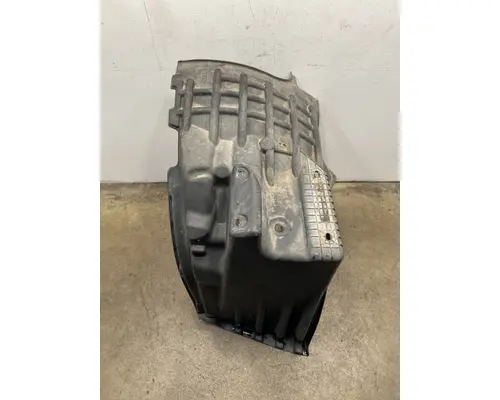 FREIGHTLINER Cascadia 126 Fender Extension