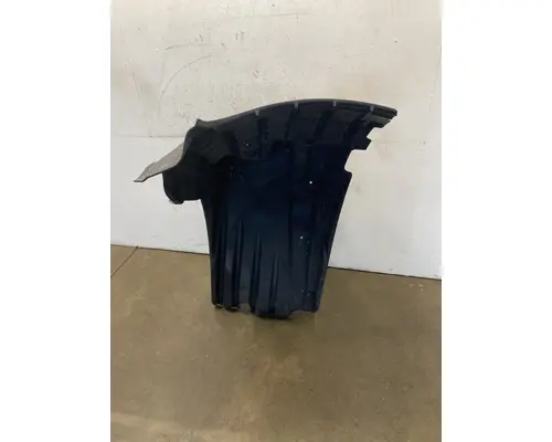 FREIGHTLINER Cascadia 126 Fender Extension