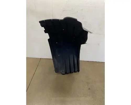FREIGHTLINER Cascadia 126 Fender Extension