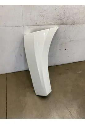 FREIGHTLINER Cascadia 126 Fender Extension