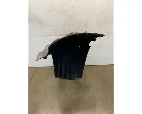 FREIGHTLINER Cascadia 126 Fender Extension