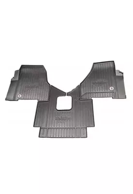 FREIGHTLINER Cascadia 126 Floor Pan