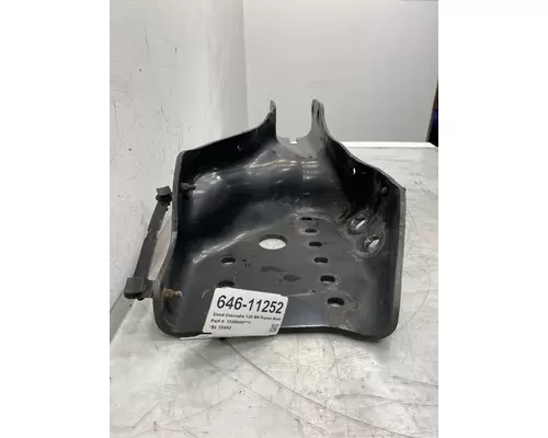 FREIGHTLINER Cascadia 126 Frame Horn
