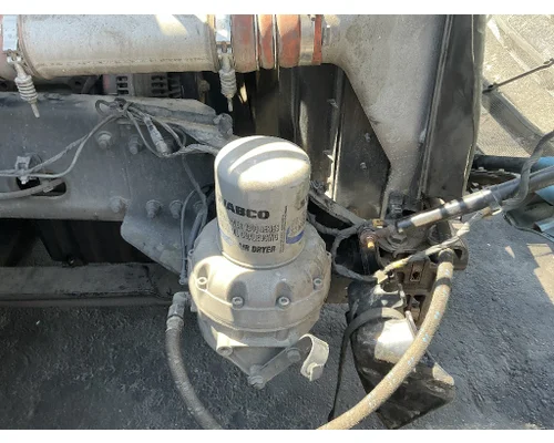 FREIGHTLINER Cascadia 126 Frame Horn