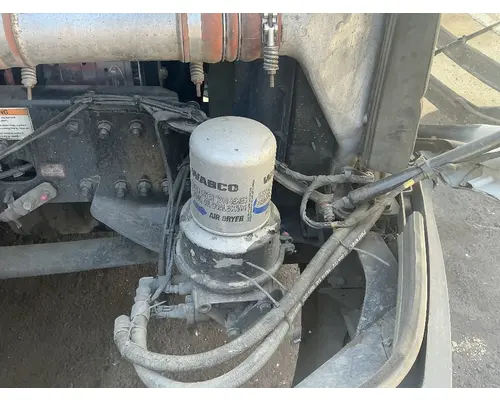 FREIGHTLINER Cascadia 126 Frame Horn