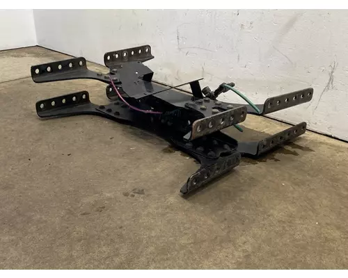 FREIGHTLINER Cascadia 126 Frame