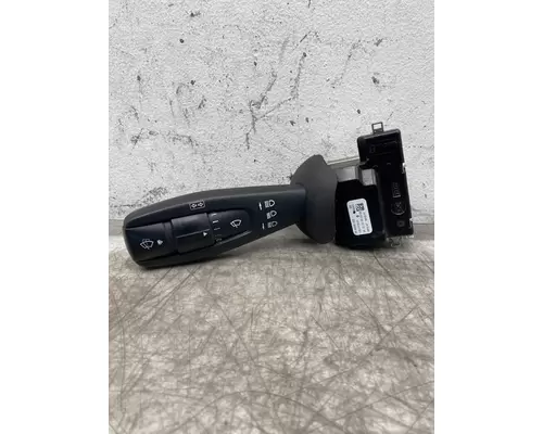 FREIGHTLINER Cascadia 126 Front Lamp (Turn Signal)