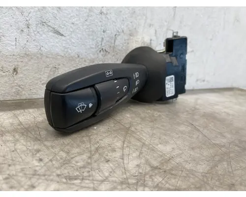 FREIGHTLINER Cascadia 126 Front Lamp (Turn Signal)