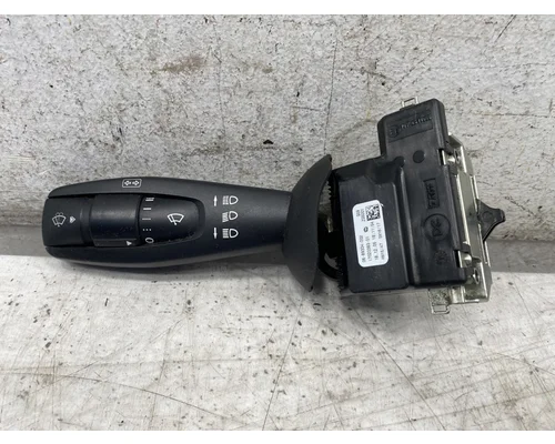FREIGHTLINER Cascadia 126 Front Lamp (Turn Signal)