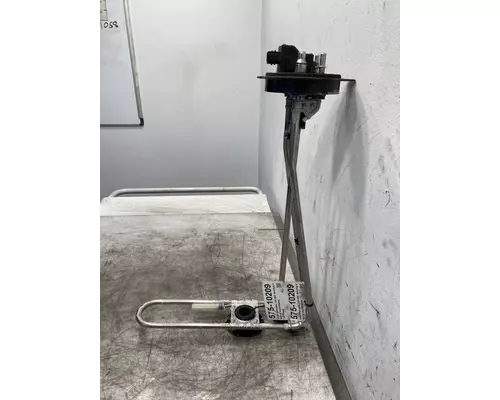 FREIGHTLINER Cascadia 126 Fuel Tank Sending Unit