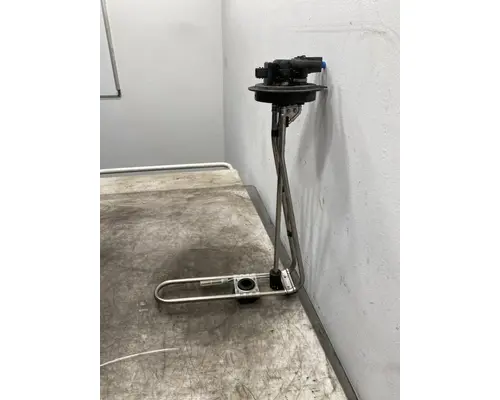 FREIGHTLINER Cascadia 126 Fuel Tank Sending Unit
